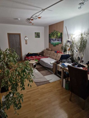 4 Zi.-Whg. im Grünen - WG geeignet