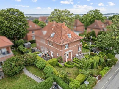 Seltene Gelegenheit: Altbau-Doppelhaushälfte in Travemünde unweit der Ostsee