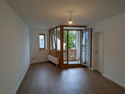 Renovierte 1,5-Raum-Wohnung mit Balkon und modernem Bad