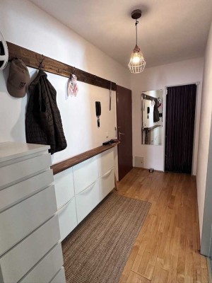 Exklusive 2,5-Raum-Wohnung mit Einbauküche in München Obermenzing