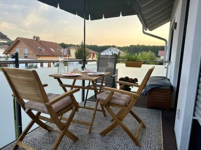 Großzügige Mietwohnung mit Balkon, 2 ZKB, 87m2 plus Keller