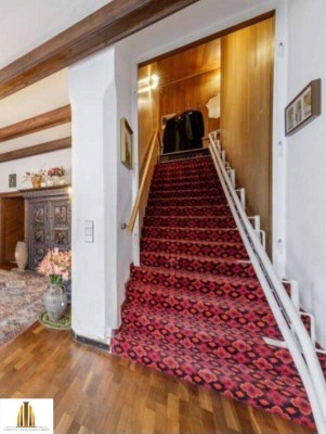 Sehr gepflegtes und schönes Herrenstadthaus mit über 300-jähriger Adelsgeschichte in Heidenreichstein im idyllischen Waldviertel!
