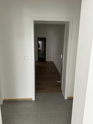 ERSTBEZUG Exklusive 2-Raum-Wohnung mit gehobener Innenausstattung in Pforzheim