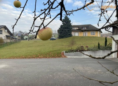 Großzügiges Landhaus im Herrenhausstil, ideal für große Familie oder zwei Wohneinheiten