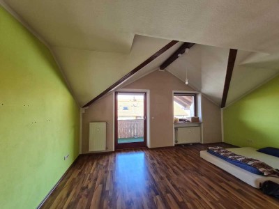 2-Zimmer-Dachgeschosswohnung in Germaringen (Nähe Kaufbeuren)