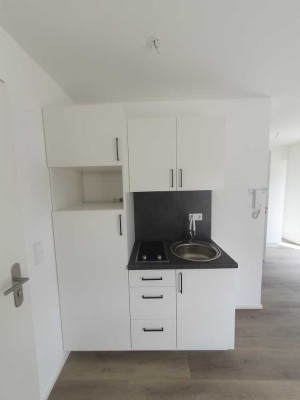 Modernes, neuwertiges 1-Zimmer-Appartment mit Terrasse und Einbauküche in Augsburg
