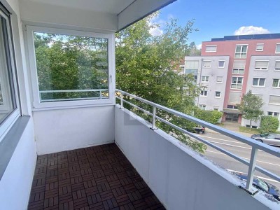 MODERN MIT BALKON – IDEAL FÜR SINGLES UND PAARE!