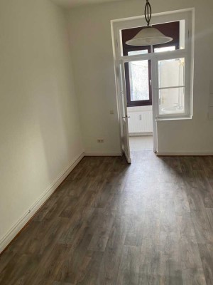 1,5-Zimmer Wohnung im 1. OG in Duisburg Hochfeld