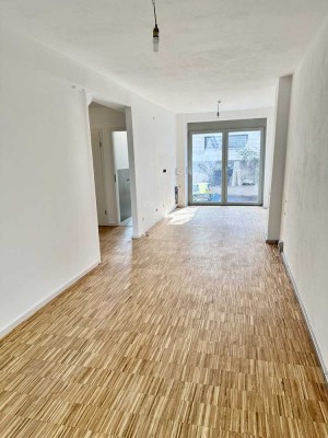 Erstbezug nach Sanierung - 2- Zimmerwohnung mit Terrasse