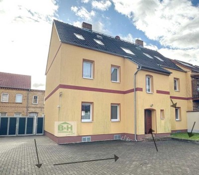 Gepflegte 2 Raum-Erdgeschosswohnung ca. 50 qm mit Gartenanteil in Bitterfeld