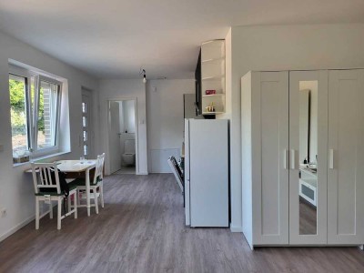 Büro oder Pendlerwohnung 1-Zimmer-ELW mit Terrasse in Liederbach
