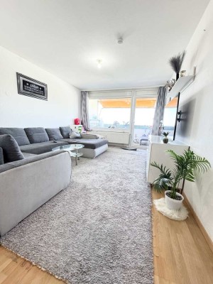 Wunderschöne 2-Zimmer-Wohnung mit Balkon und traumhaftem Weitblick!