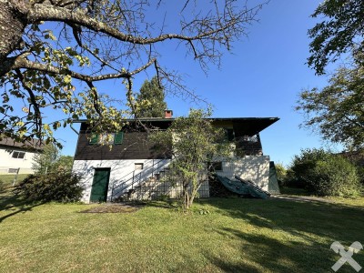 Einmalige Gelegenheit auf ein entzückendes Ferienhaus in nächster Nähe zum Golfplatz Klöch im steirischen Vulkanland