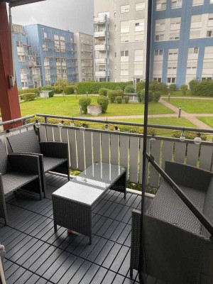 Helle 3-Zimmer Wohnung mit Balkon und Aufzug in Sindelfingen