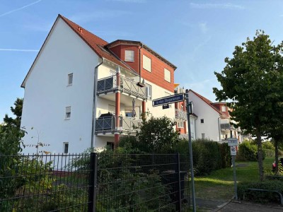 Schöne 3-Zimmer-Wohnung mit Balkon und EBK in Frankfurt