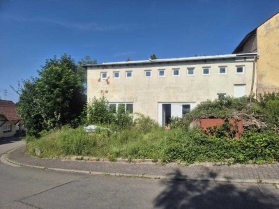 +++ Vielseitige Lager- und Ausstellungsfläche mit Südwest Terrasse, idyllischem Gartengrundstück ...