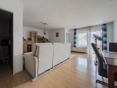 Zentrumsnah wohnen – 2 Zimmer mit Balkon und Stellplatz!