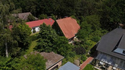 Einfamilienhaus auf großem Grundstück in sehr guter Lage von Isernhagen - Neuwarmbüchen