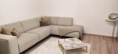 Charmente und sehr gepflegte 3-Zimmer-Wohnung mit Loggia und Garage zu verkaufen! Bezug ab 2026!