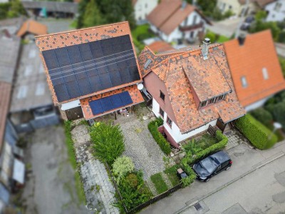 Gestalter gesucht! Doppelhaushälfte mit Scheune und Photovoltaikanlage