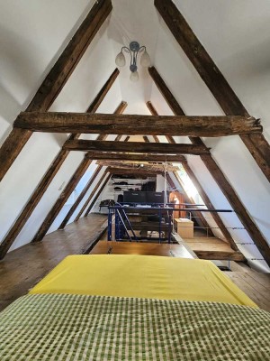 Charmante Dachgeschoss-Maisonette in der Altstadt von Regensburg