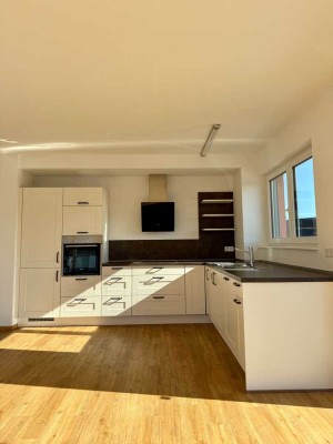 *** Super 3,5-Zimmer-Wohnung mit 2 Balkonen in Offenburg***