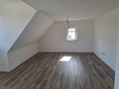 Ansprechende 3,5-Zimmer-Dachgeschosswohnung mit gehobener Innenausstattung in Weikersheim