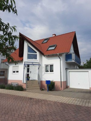 Ansprechende 3-Zimmer-Dachgeschosswohnung in Neustadt-Geinsheim