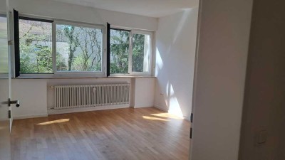 3-Raum-Wohnung im Zentrum von Grünwald mit 150 m2 eigenem Garten