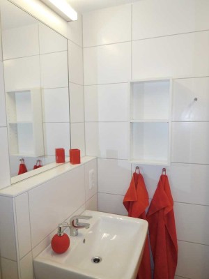 Vollmöbliertes Studenten-Apartment mit Tiefgarage – Top Lage nahe Uni Augsburg – frei ab 01.03.2026