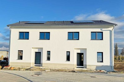 moderne, ökologische, energieeffiziente und barrierearme Doppelhaushälfte zur Miete in Kochstedt