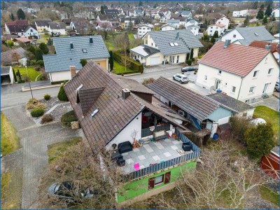 Dachgeschosswohnung mit freier Sicht ins Grüne