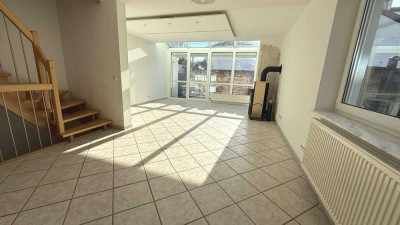 Großzügiges, renoviertes 5,5-Zimmer Reiheneckhaus mit Terrasse und Einbauküche