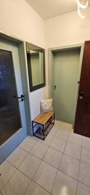 Helle 2-Zimmer-Wohnung mit Balkon in Karlsfeld