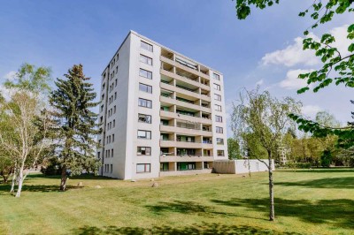 Ruhig, grün und mit Aufzug - 2 Zimmer im 2. Obergeschoss