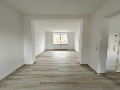 Erstbezug! Sanierte 2-Zimmer Wohnung zentral in E-Burgaltendorf