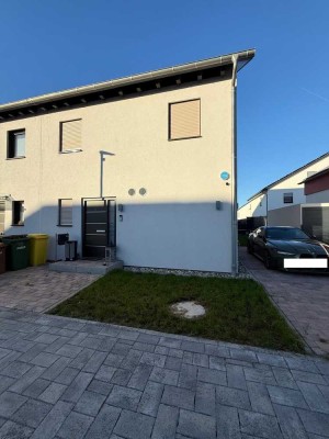 Charmante Doppelhaushälfte in toller Lage