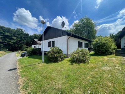 Wunderschönes Wochenendhaus mit PV-Anlage und schöner Terrasse