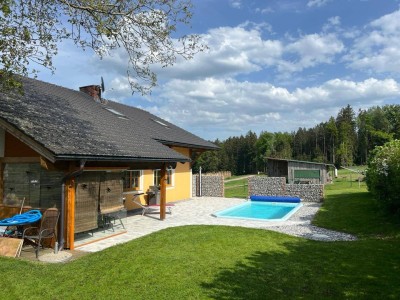 Einfamilienhaus in ruhiger Waldrandlage in Schalchen