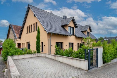 Gimmeldingen: Neuwertige Doppelhaushälfte in ruhiger, gesuchter Lage