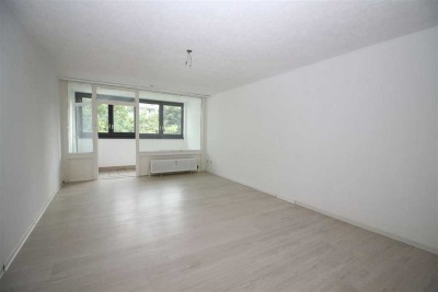 Helle 3-Zi-Wohnung mit Stellplatz