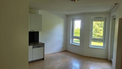 Ansprechende 2-Raum-Wohnung mit EBK und Balkon in Baden