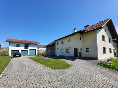 Gemütliches Wohnhaus mit großem Grund - viel Platz zum Leben und Arbeiten