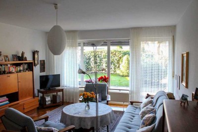 Helle, großzügige 3-Zimmerwohnung mit Terrasse, Garten und Garage