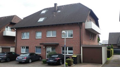 Gepflegte Maisonette-Wohnung mit dreieinhalb Zimmern und Balkon in Waltrop