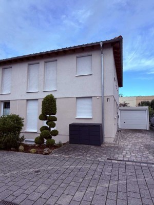 Geräumiges, neuwertiges 6-Raum-Haus in Ellerstadt