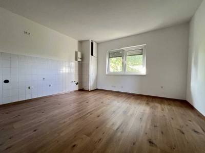 6,53 % Rendite! Renovierte 3-Zimmer-Wohnung in zentraler Lage!