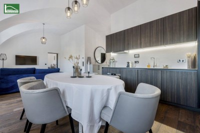 Eingebettet zwischen den „Weinbergen“ und „Donau“ – sofort beziehbar inkl. Küche in charmanten „Freihof“