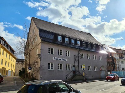 Sehr großes Haus in der Stadtmitte