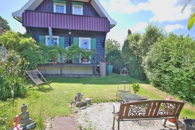 Charmantes Schwarzwaldhaus: Sanierter Wohntraum mit Sauna, Gartenparadies & Baureserve